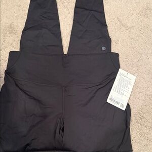 Brand New Lululemon Base Pace HR Tight Black 28”